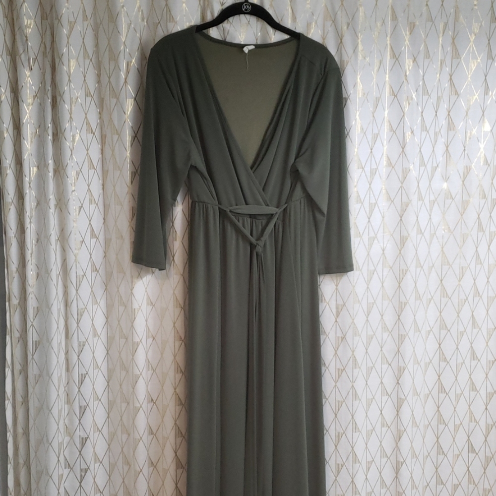 Maternity dress
